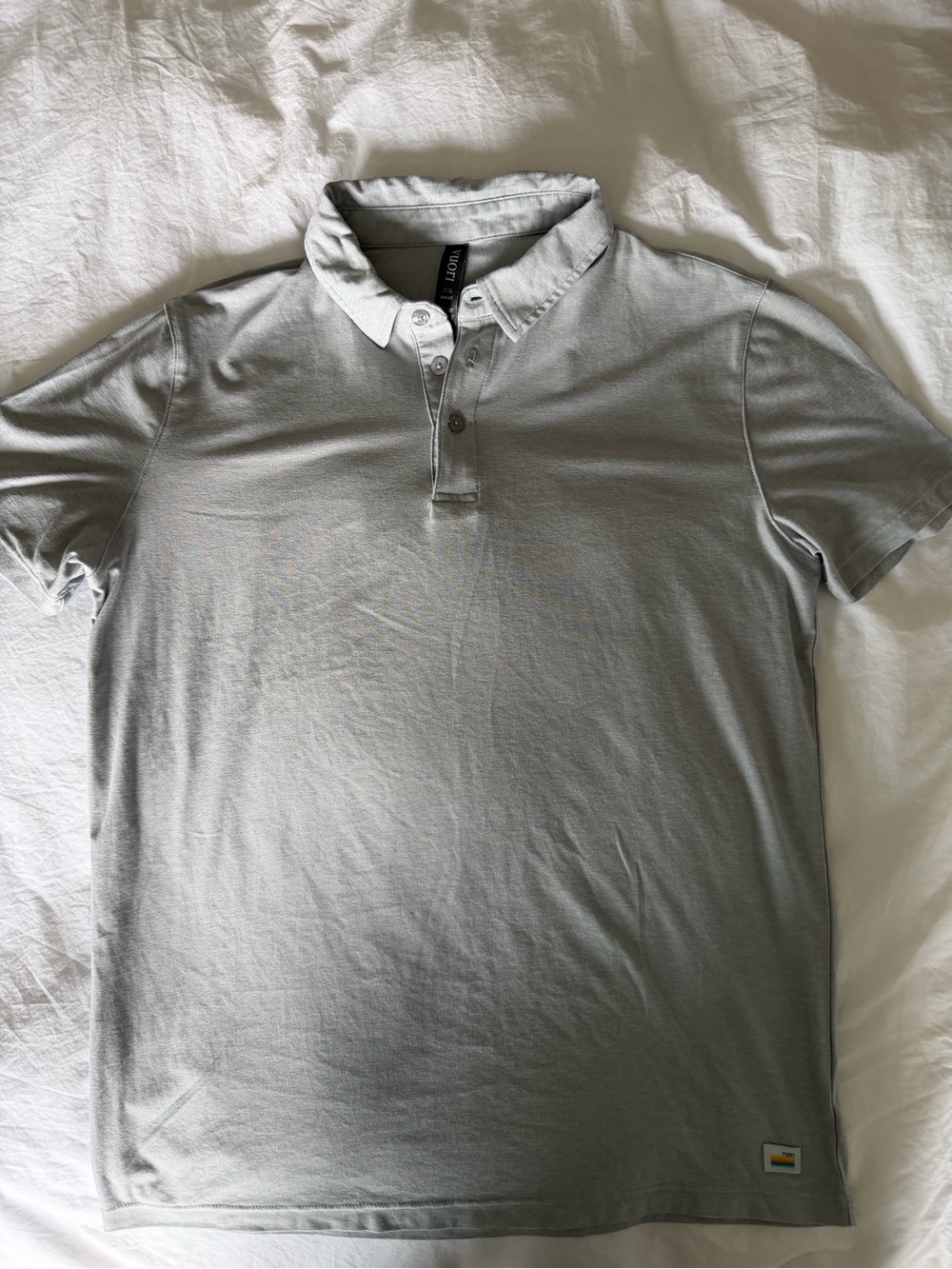 Vuori Strato Tech Polo Men’s Small Heather Gray Performance Golf Shirt